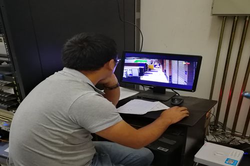 倉(cāng)庫(kù)監(jiān)控?cái)z像頭 倉(cāng)庫(kù)監(jiān)控?cái)z像頭